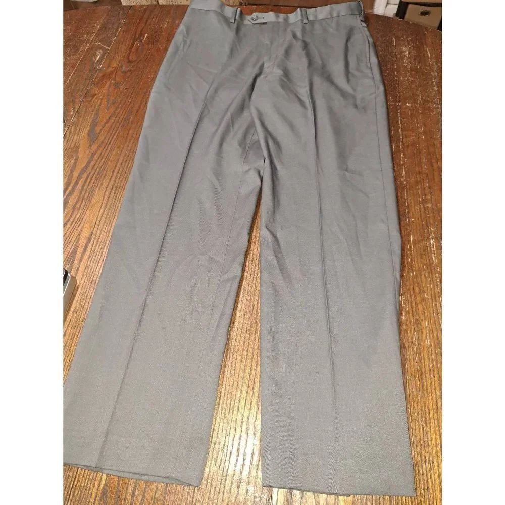 34x30 Savane Grey Flat Front Pleated Leg Dress Pants with Pockets and Belt Loops